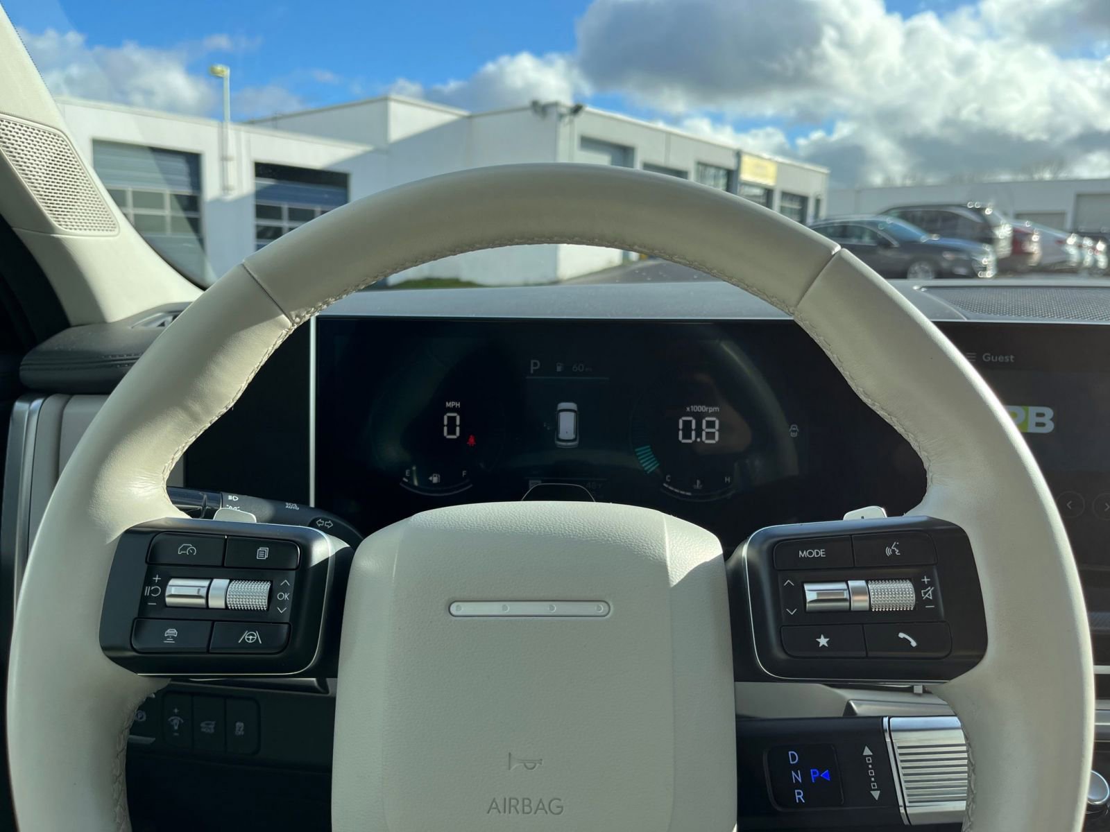 Used 2025 Hyundai Santa Fe SEL image 30