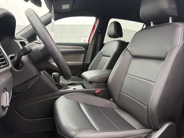 Used 2022 Volkswagen Atlas Cross Sport SE image 13