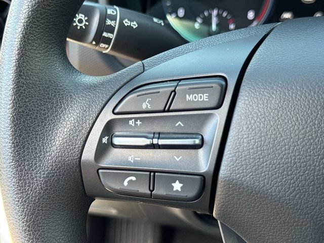 Used 2023 Hyundai Kona SEL AWD/4WD image 26