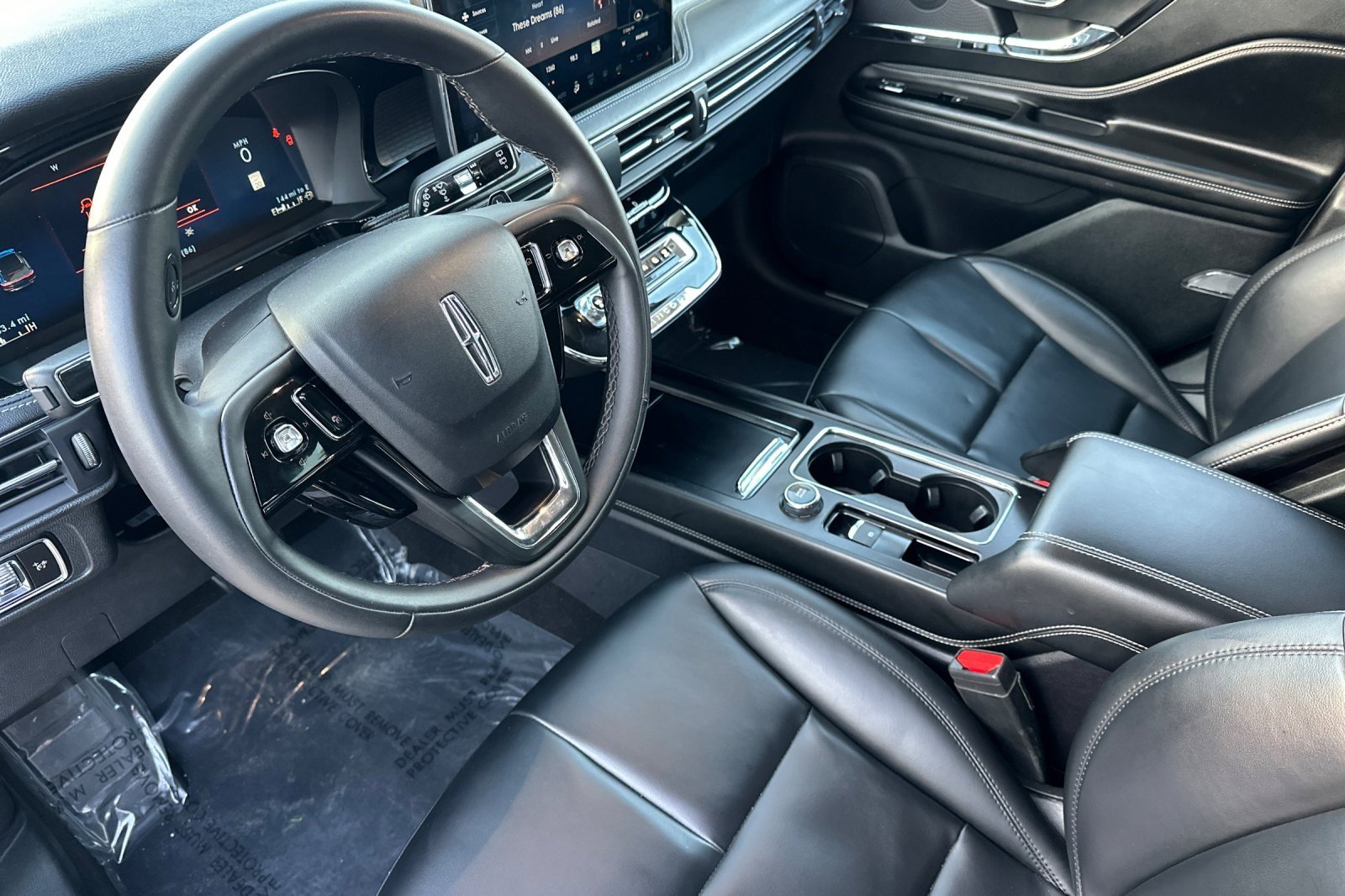 Used 2023 Lincoln Corsair FWD image 10