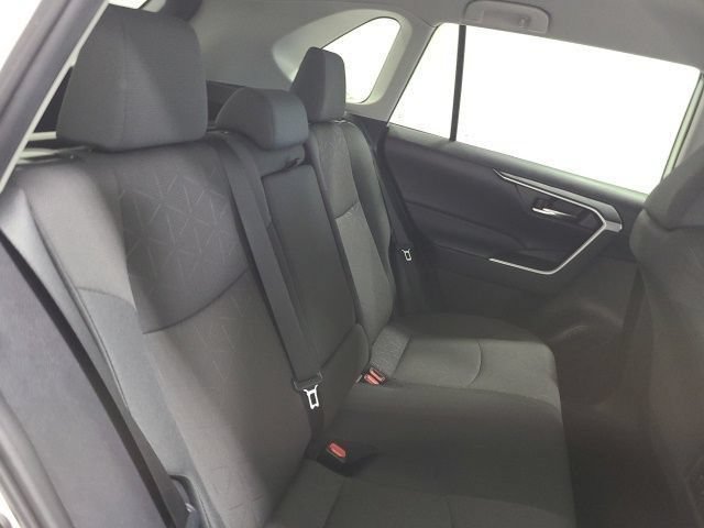 Used 2024 Toyota RAV4 XLE AWD/4WD image 13