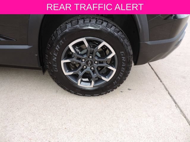Used 2026 Chevrolet Equinox ACTIV AWD/4WD image 16