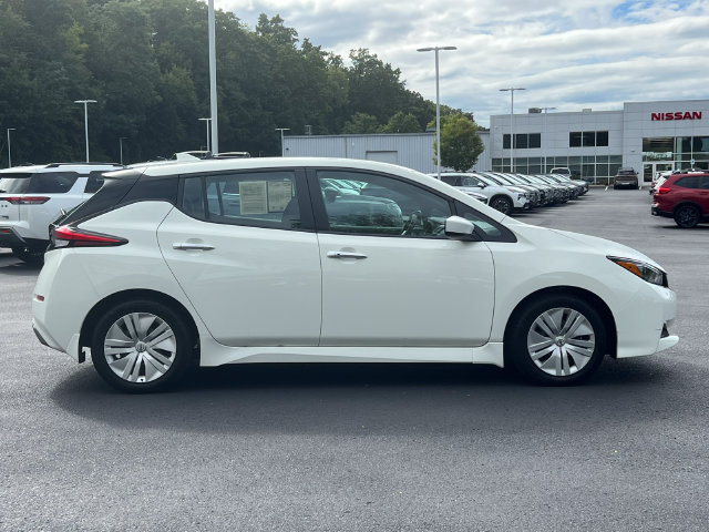 Used 2025 Nissan Leaf S FWD image 35