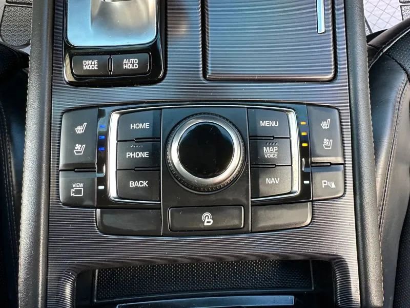 Used 2018 Genesis G80 3.3T Sport image 37