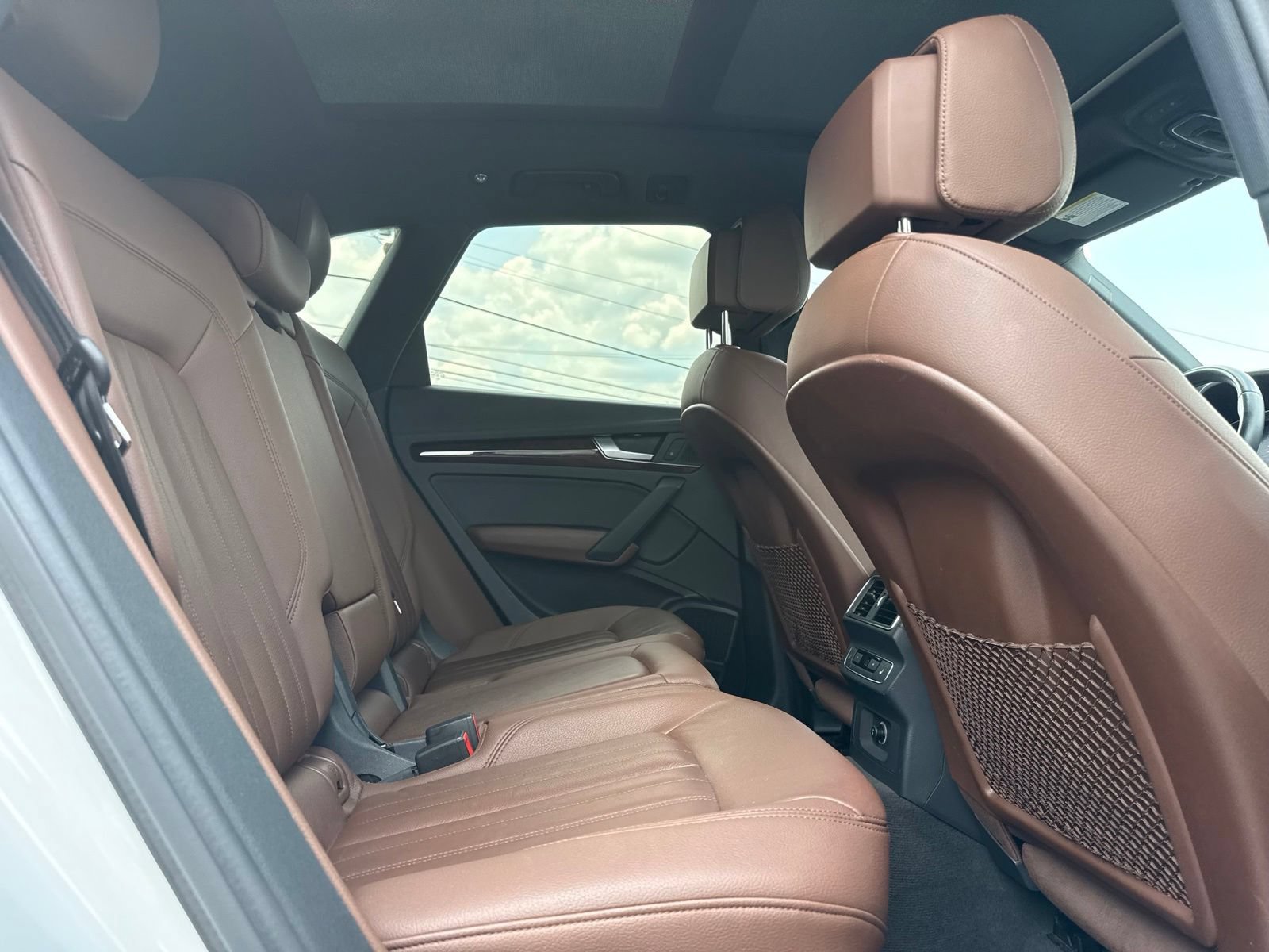 Used 2018 Audi Q5 Prestige w/ Premium Plus Package AWD/4WD image 31