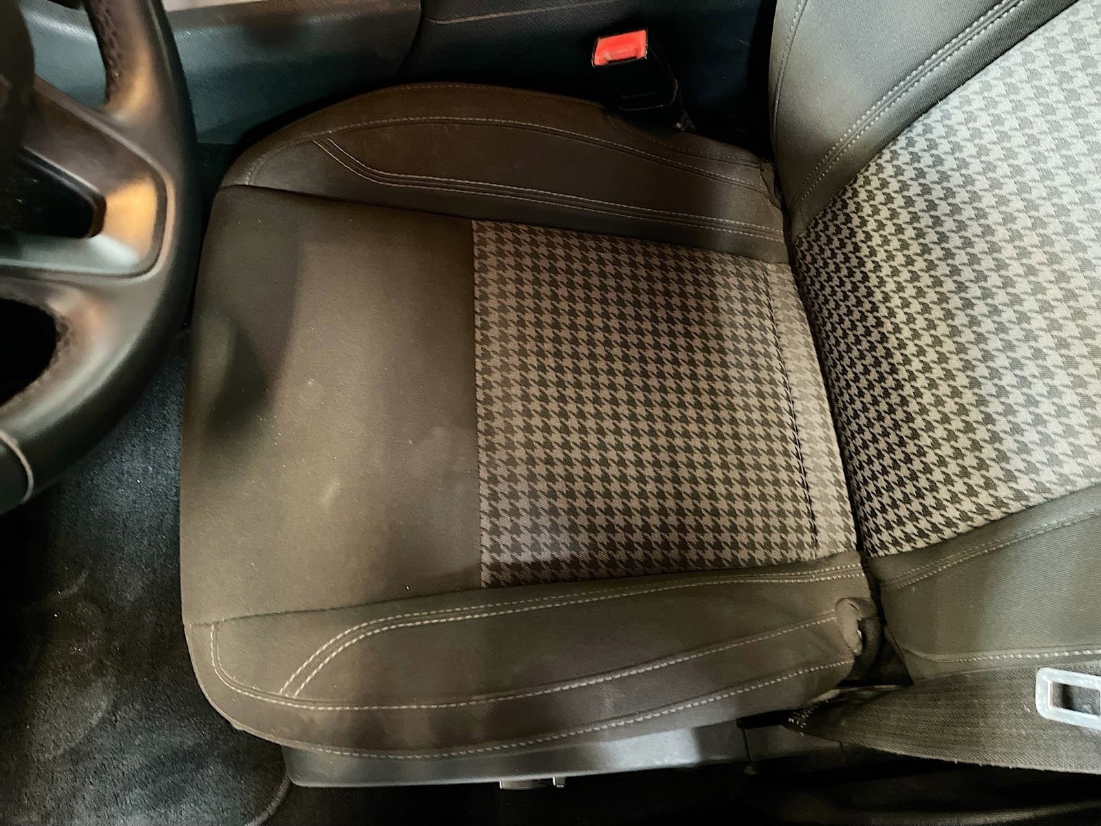 Used 2023 Dodge Charger SXT w/ Blacktop Package AWD/4WD image 18