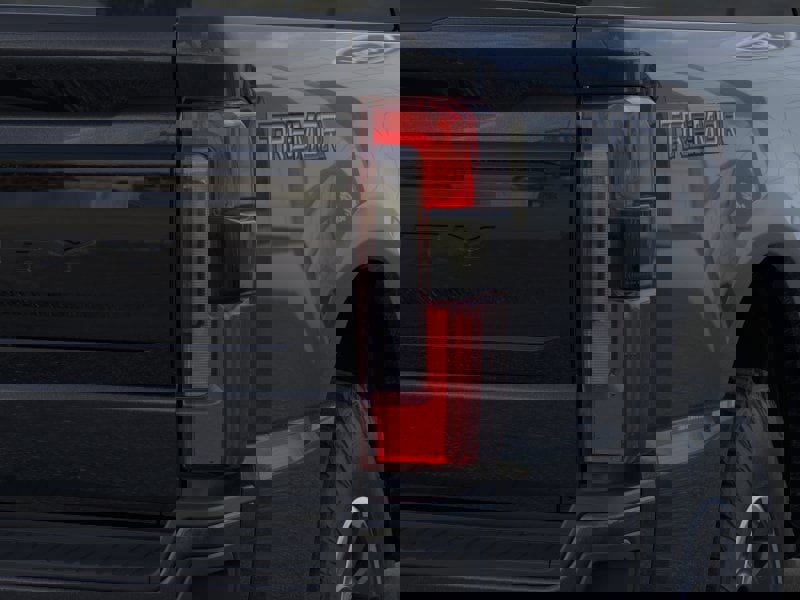 New 2026 Ford F250 Platinum w/ Tremor Off-Road Package image 21