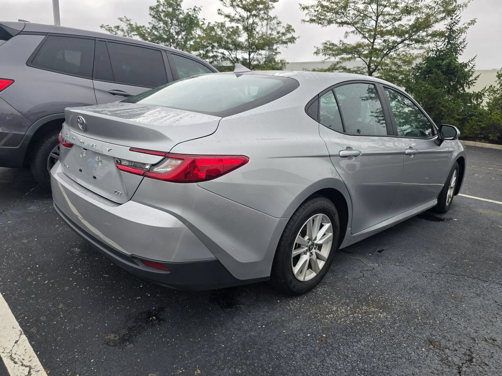 Used 2025 Toyota Camry LE FWD image 7