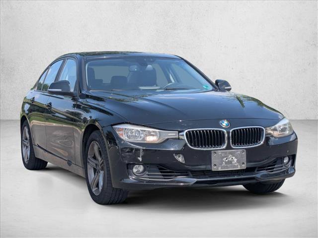 Used 2014 BMW 328i xDrive Sedan AWD/4WD image 3