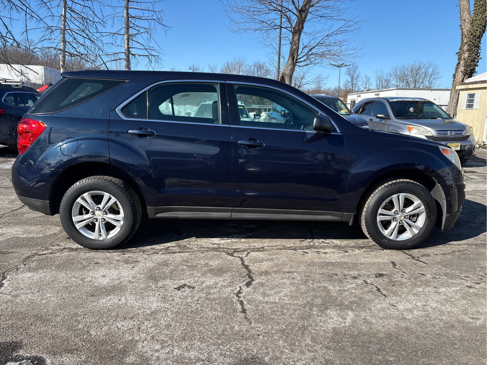 Used 2015 Chevrolet Equinox LS image 8