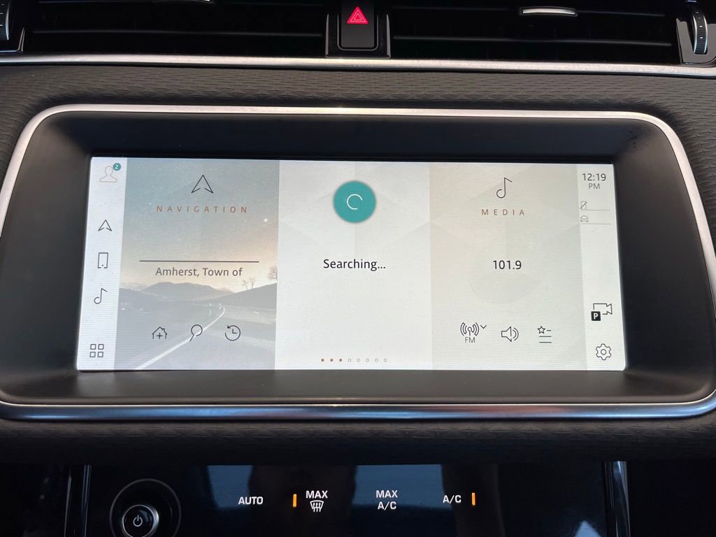 Used 2023 Land Rover Range Rover Evoque S image 41