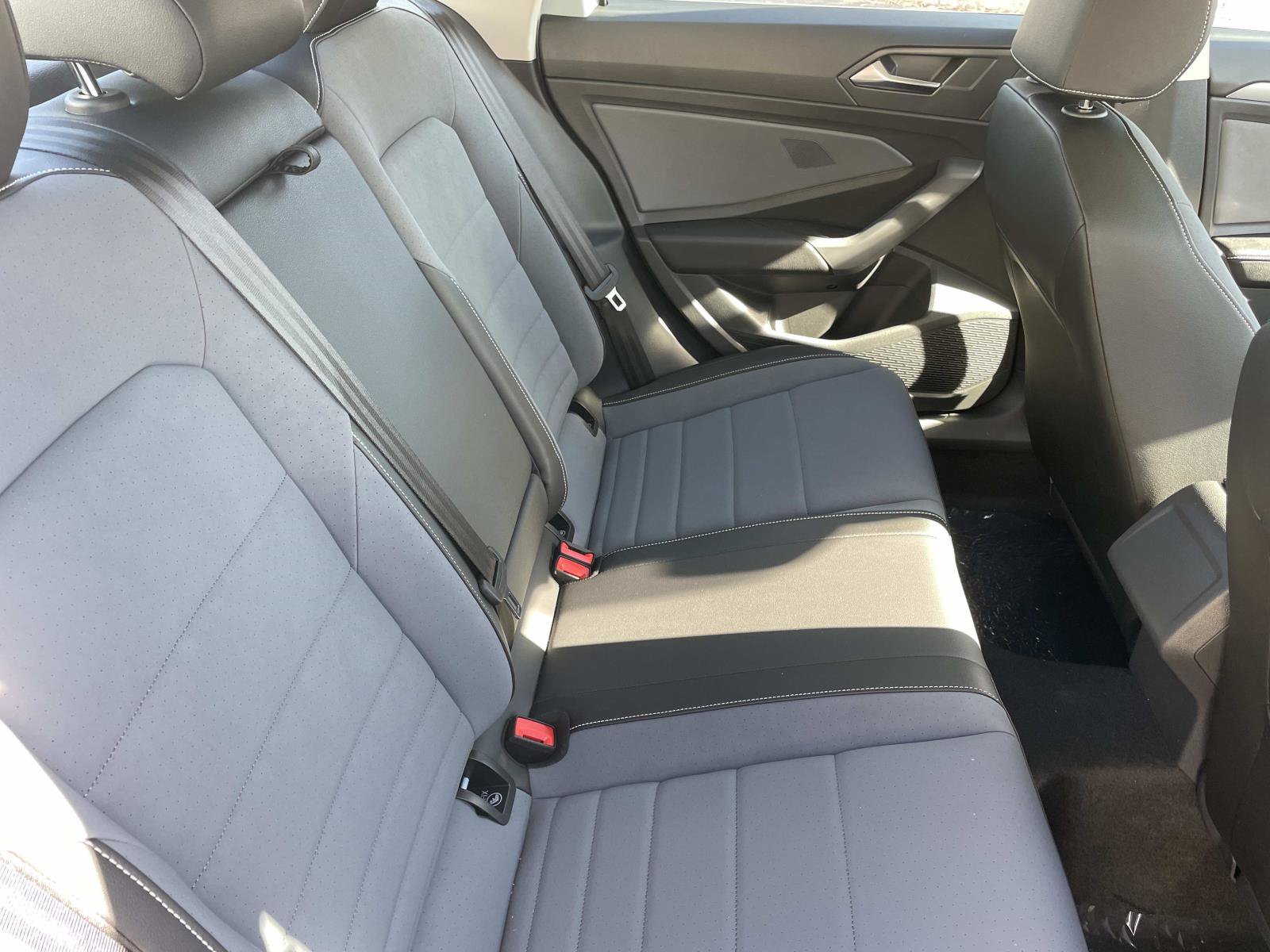 New 2027 Volkswagen Jetta SE FWD image 29