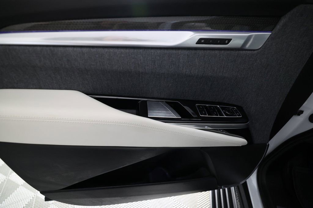 Used 2026 Cadillac Escalade V image 20