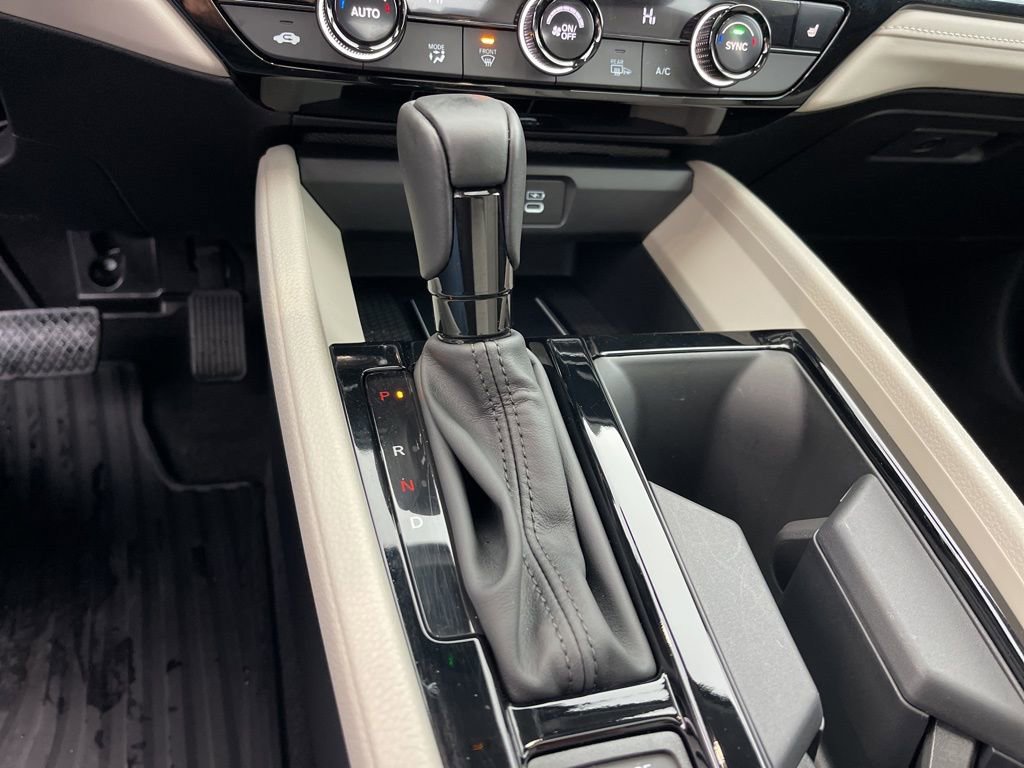 Used 2025 Honda Accord EX-L image 14