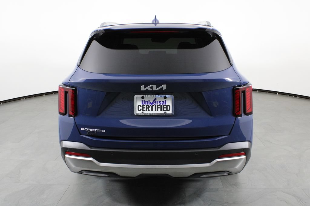 Used 2025 Kia Sorento S w/ Panoramic Sunroof Package FWD image 10