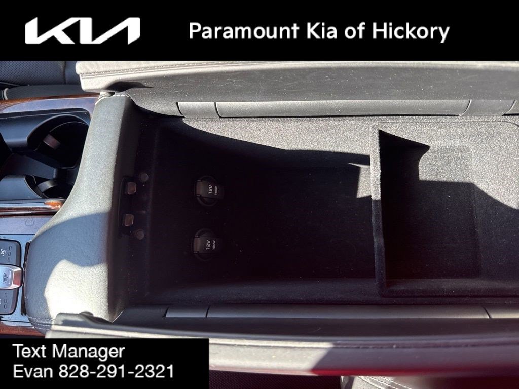 Used 2017 Genesis G90 5.0 Ultimate image 33