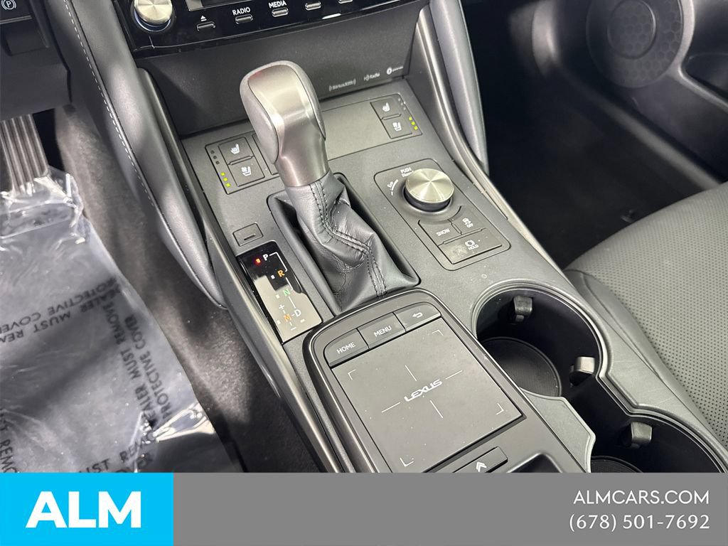 Used 2025 Lexus IS 300 w/ Premium Package RWD image 34
