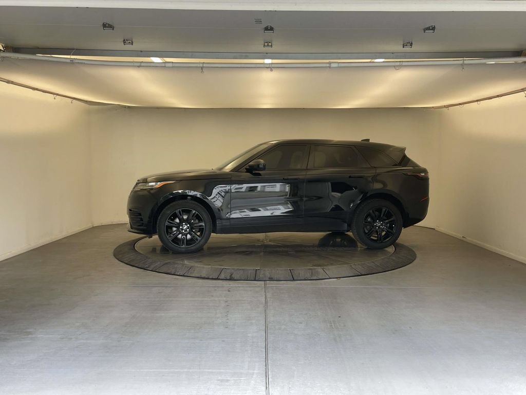 Used 2022 Land Rover Range Rover Velar R-Dynamic S AWD/4WD image 2