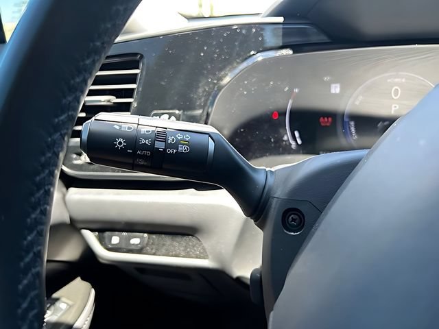 Used 2024 Lexus NX 350h AWD w/ Vision Package image 29