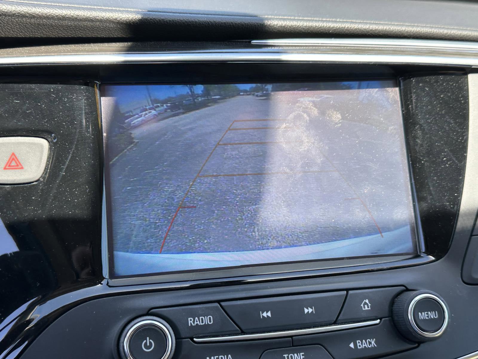 Used 2020 Buick Envision Essence w/ Experience Buick Package FWD image 29