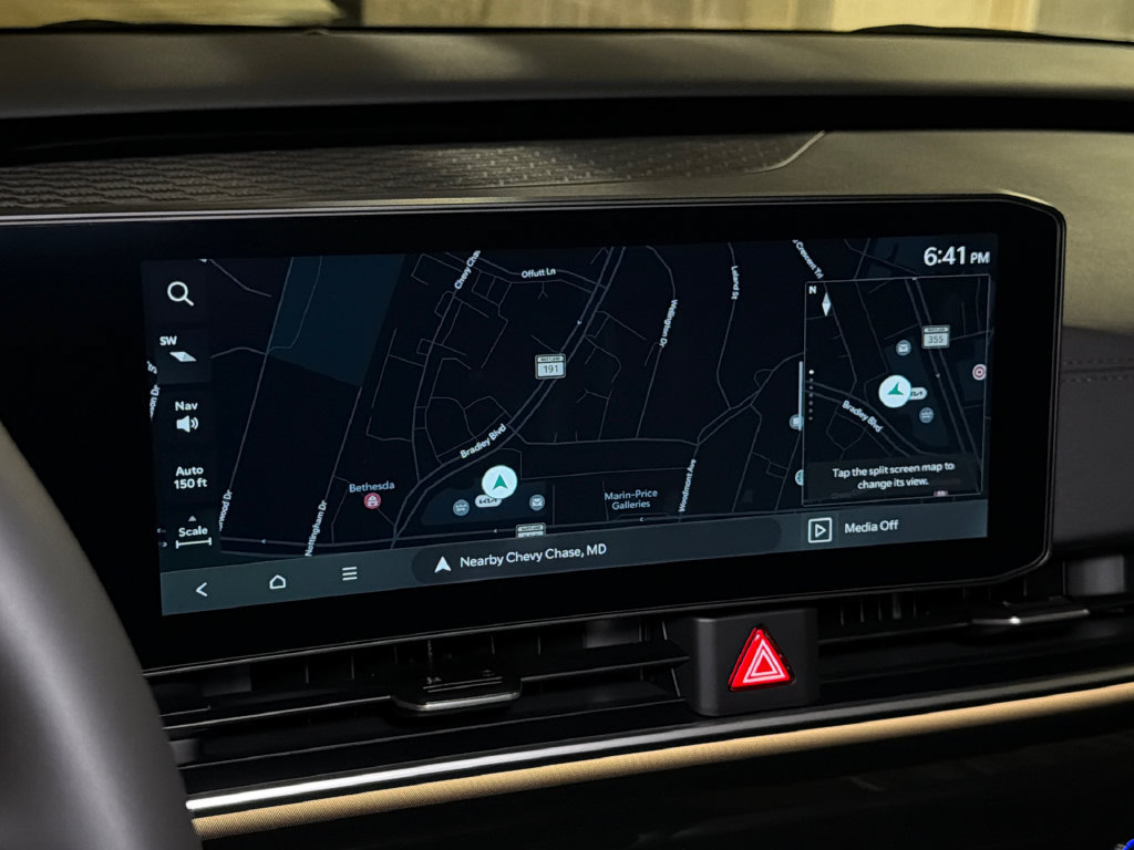 New 2027 Kia Carnival SX Prestige FWD image 32