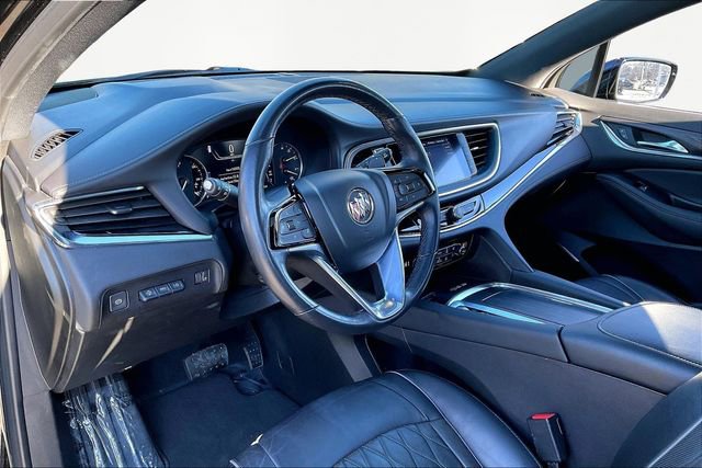 Used 2024 Buick Enclave Avenir w/ Avenir Technology Package image 12