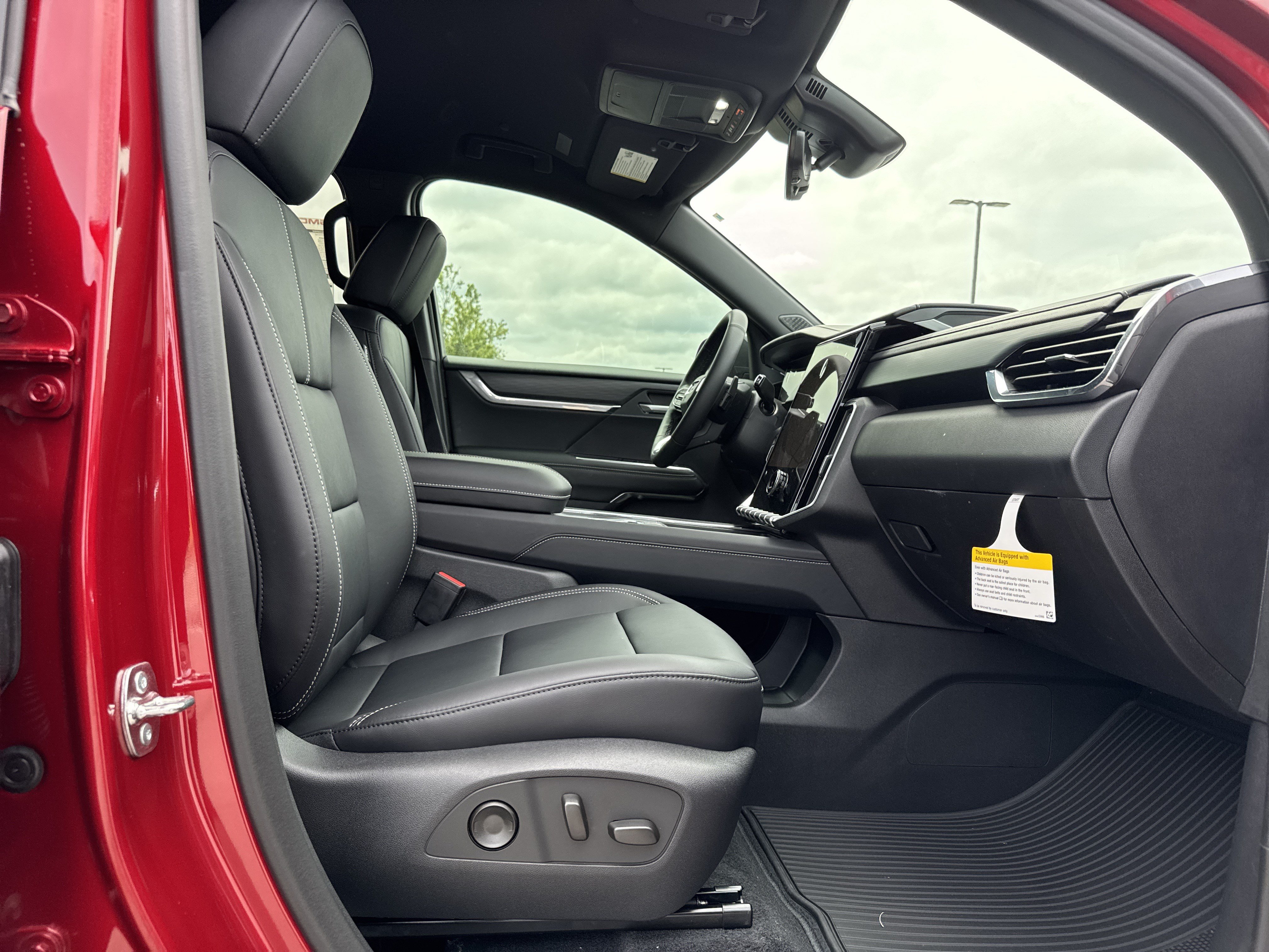 New 2026 GMC Acadia Elevation w/ Black Edition FWD image 32