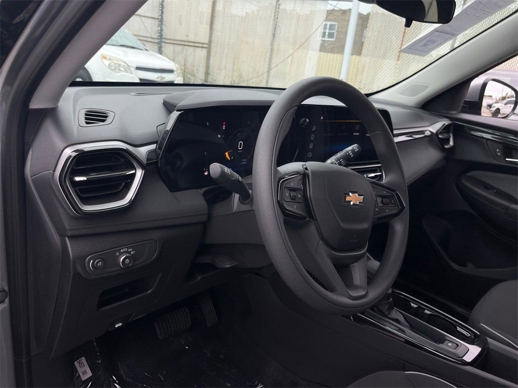 New 2026 Chevrolet TrailBlazer LT image 9
