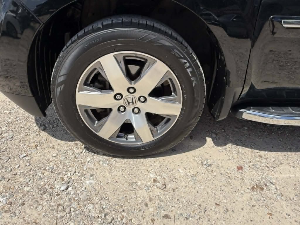 Used 2015 Honda Pilot Touring image 32