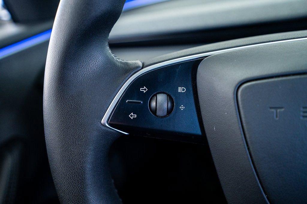 Used 2025 Tesla Model 3 Long Range image 36