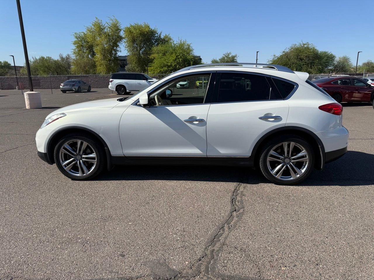 Used 2011 INFINITI EX35 Journey w/ Technology Pkg AWD/4WD image 8