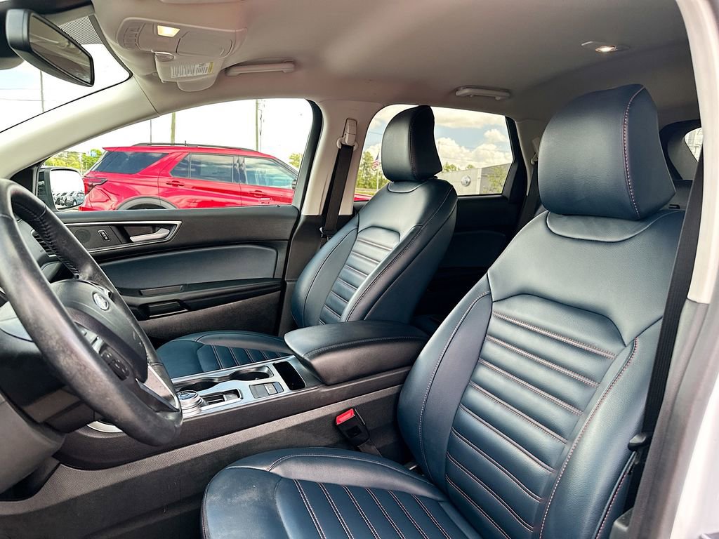 Certified 2024 Ford Edge SEL w/ Sport Appearance Package image 8