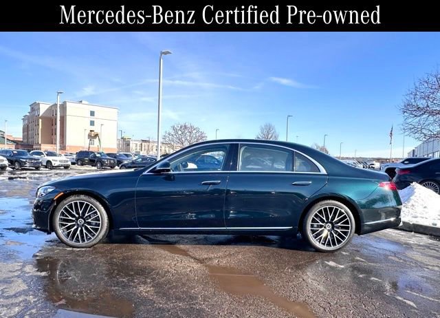 Used 2022 Mercedes-Benz S 580 4MATIC Sedan w/ 3D Technology Package image 3