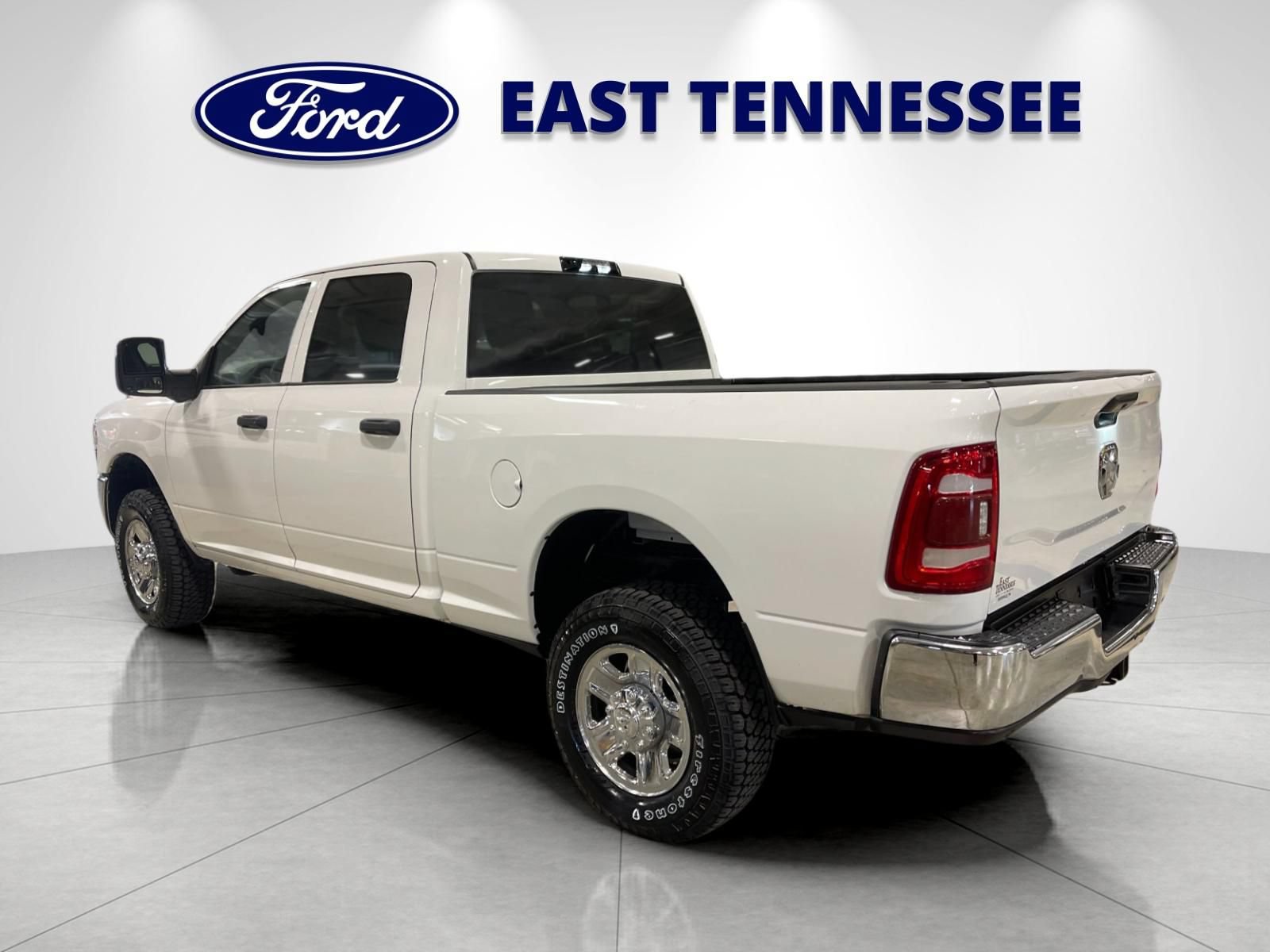 Used 2023 RAM 2500 Tradesman w/ Towing Technology Group AWD/4WD image 5