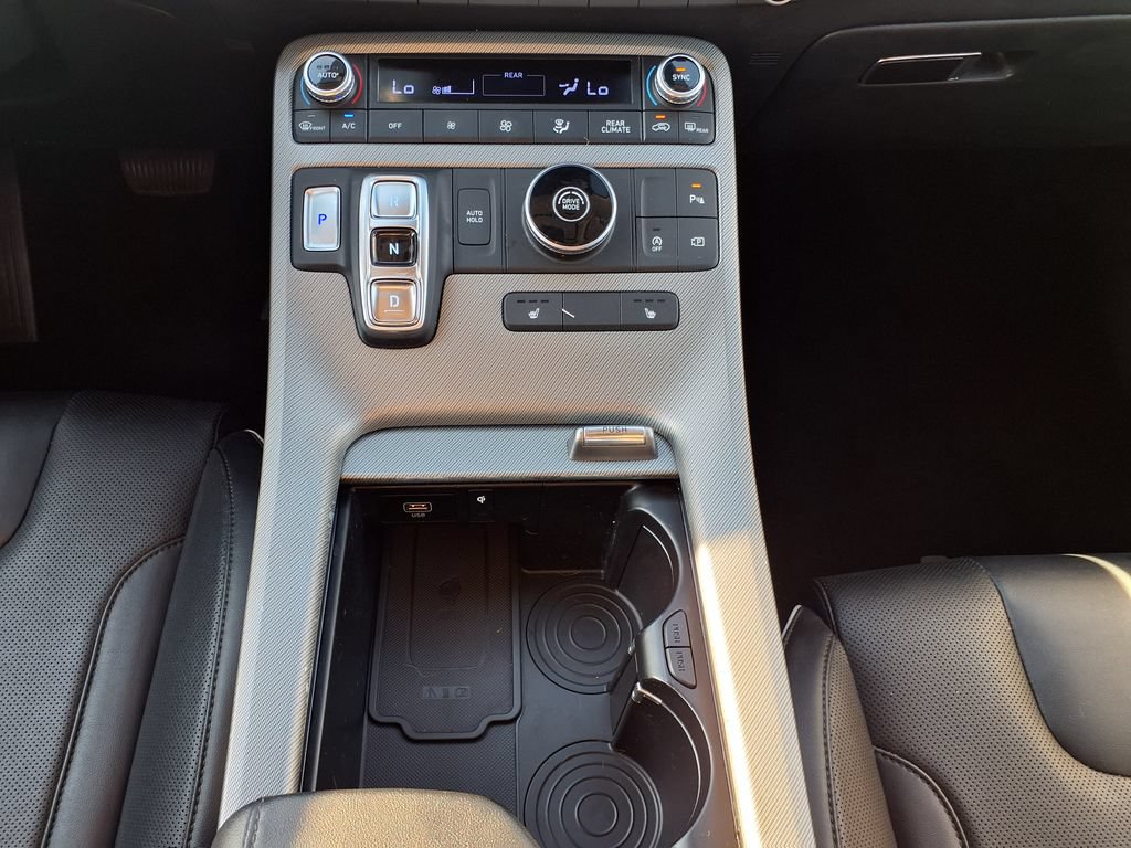Used 2023 Hyundai Palisade SEL FWD image 34