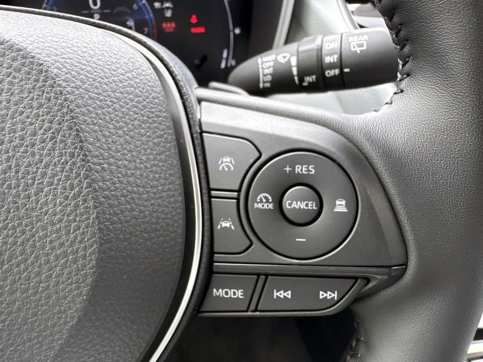 Used 2025 Toyota Corolla XSE image 23