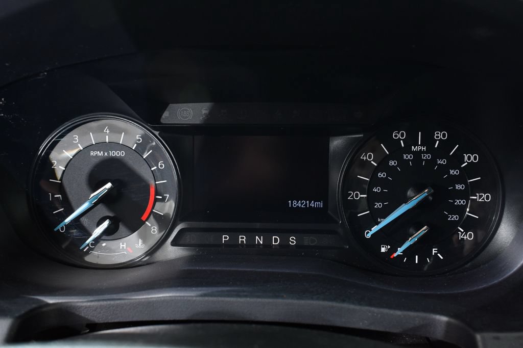 Used 2017 Ford Explorer XLT AWD/4WD image 27