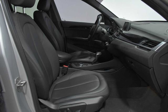 Used 2017 BMW X1 xDrive28i image 14