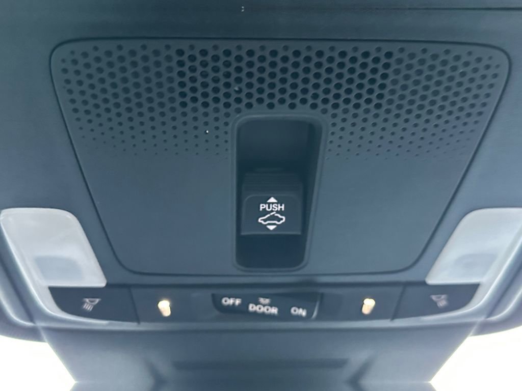 Used 2023 Honda CR-V Sport Touring image 19