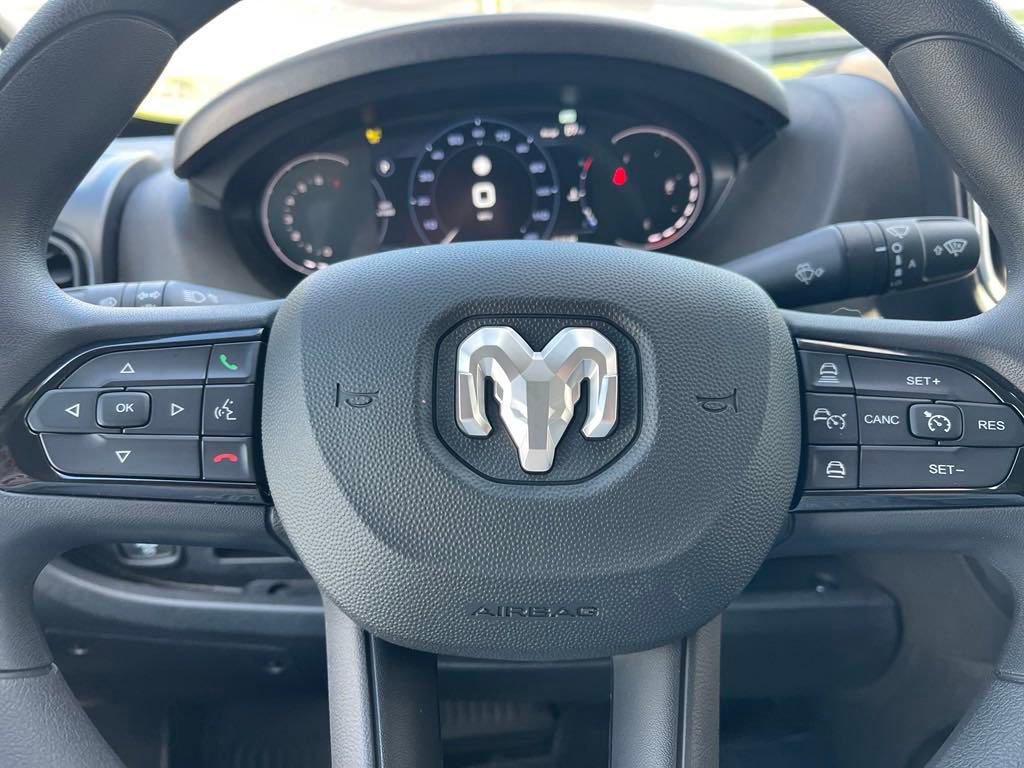 New 2025 RAM ProMaster 2500 w/ Quick Order Package 22G SLT image 17