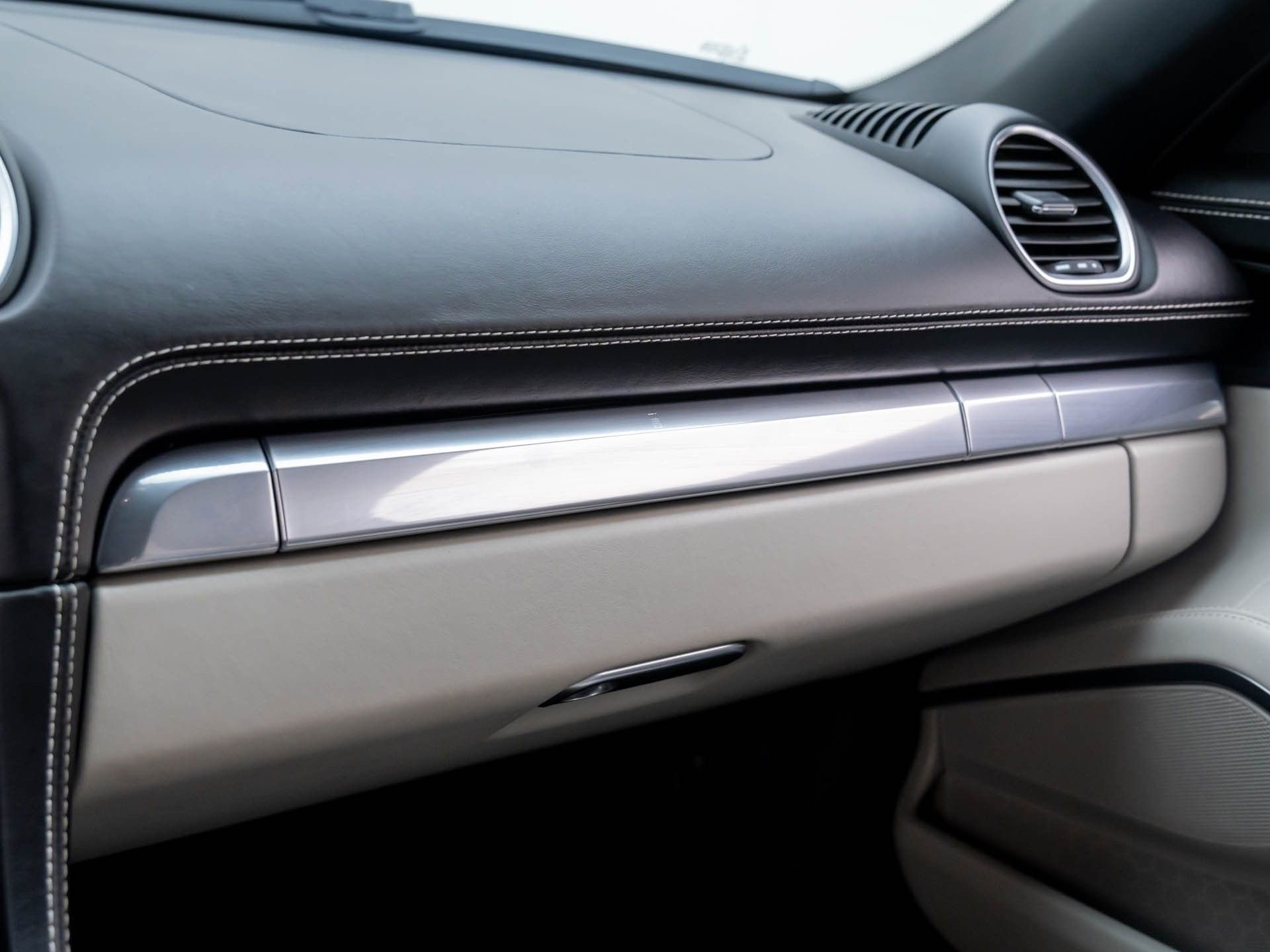 Certified 2019 Porsche 718 Boxster GTS image 28