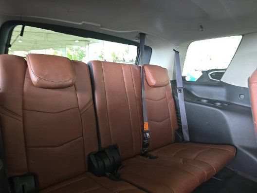 Used 2016 Cadillac Escalade Premium AWD/4WD image 9
