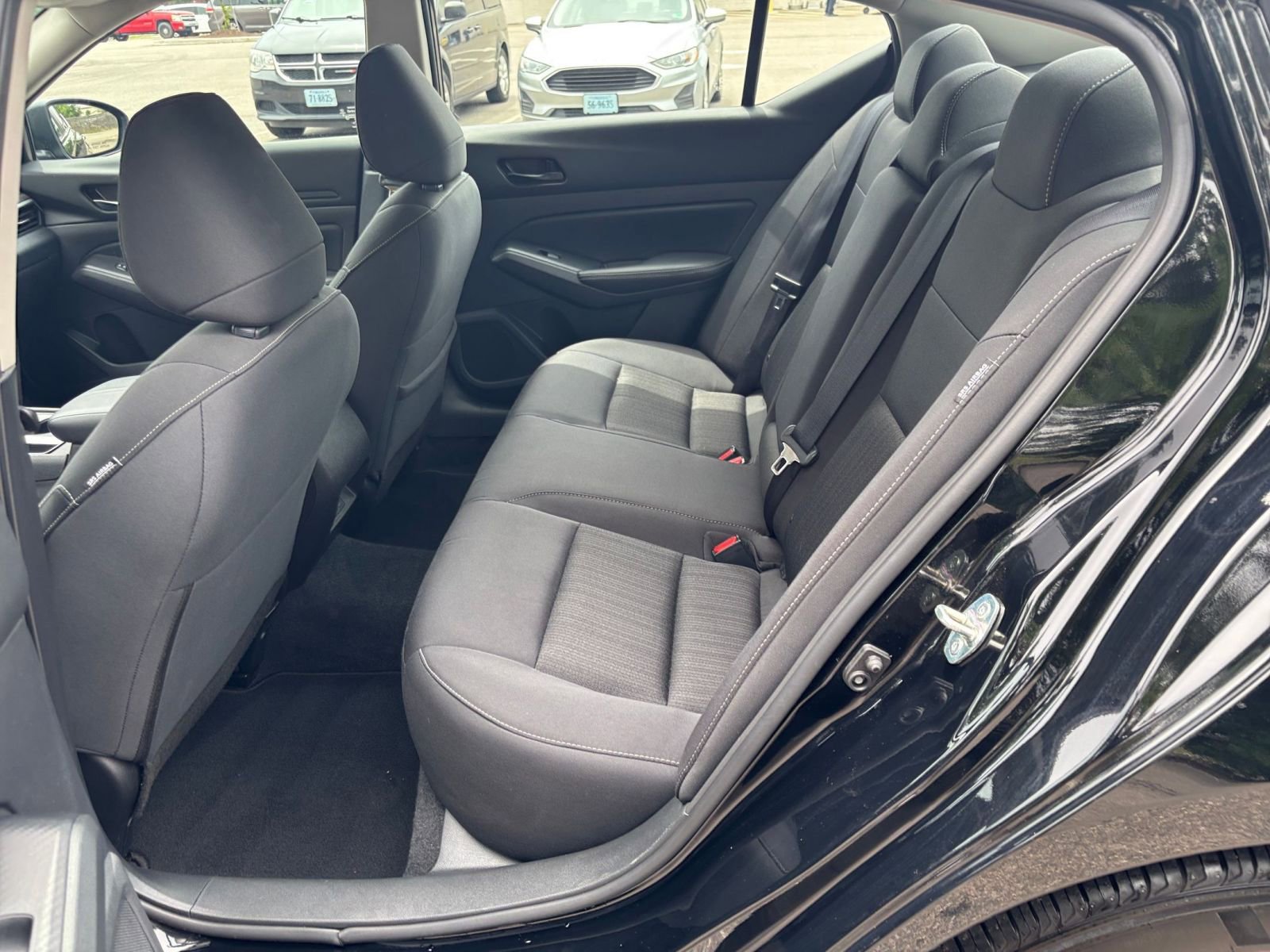 Used 2025 Nissan Altima 2.5 SV FWD image 27