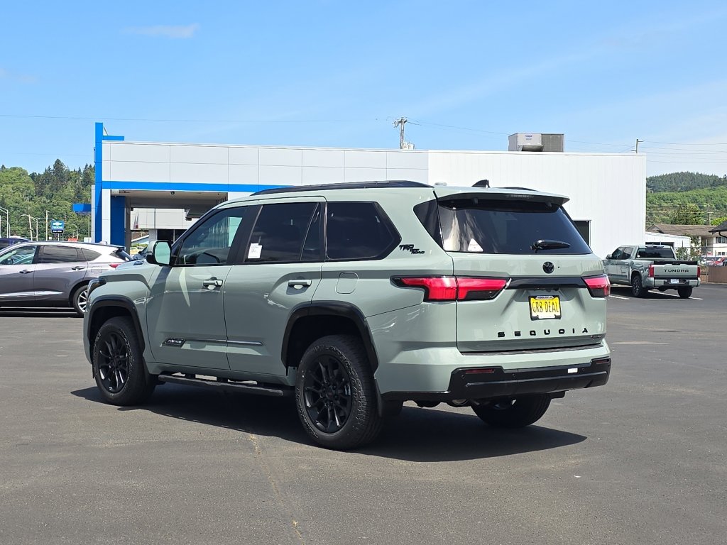 New 2026 Toyota Sequoia Platinum AWD/4WD image 4