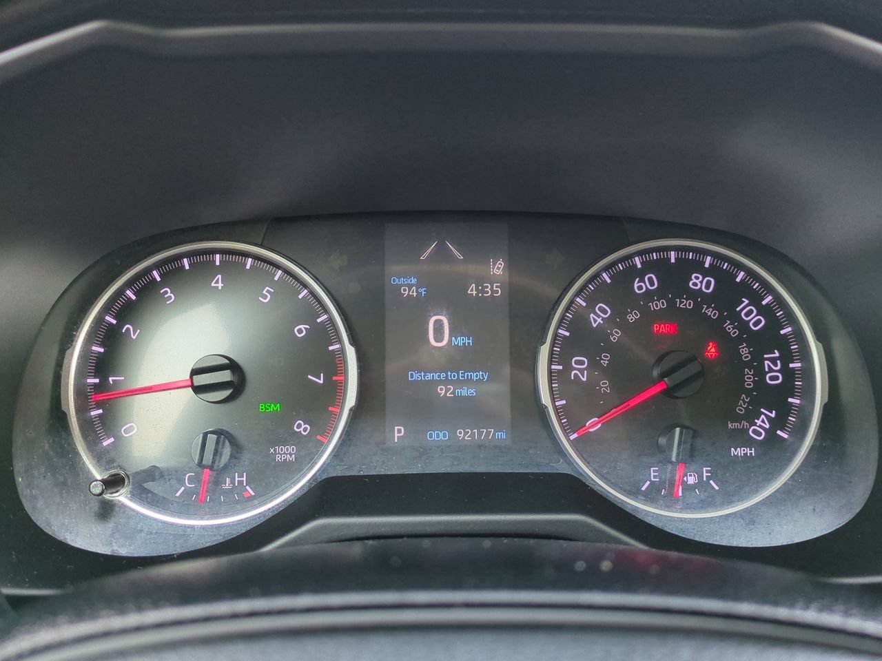 Used 2020 Toyota RAV4 XLE FWD image 25