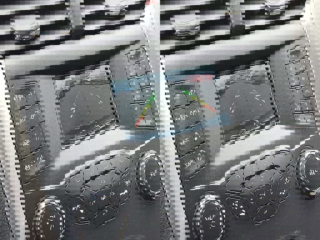 Used 2019 Ford Fusion S image 18