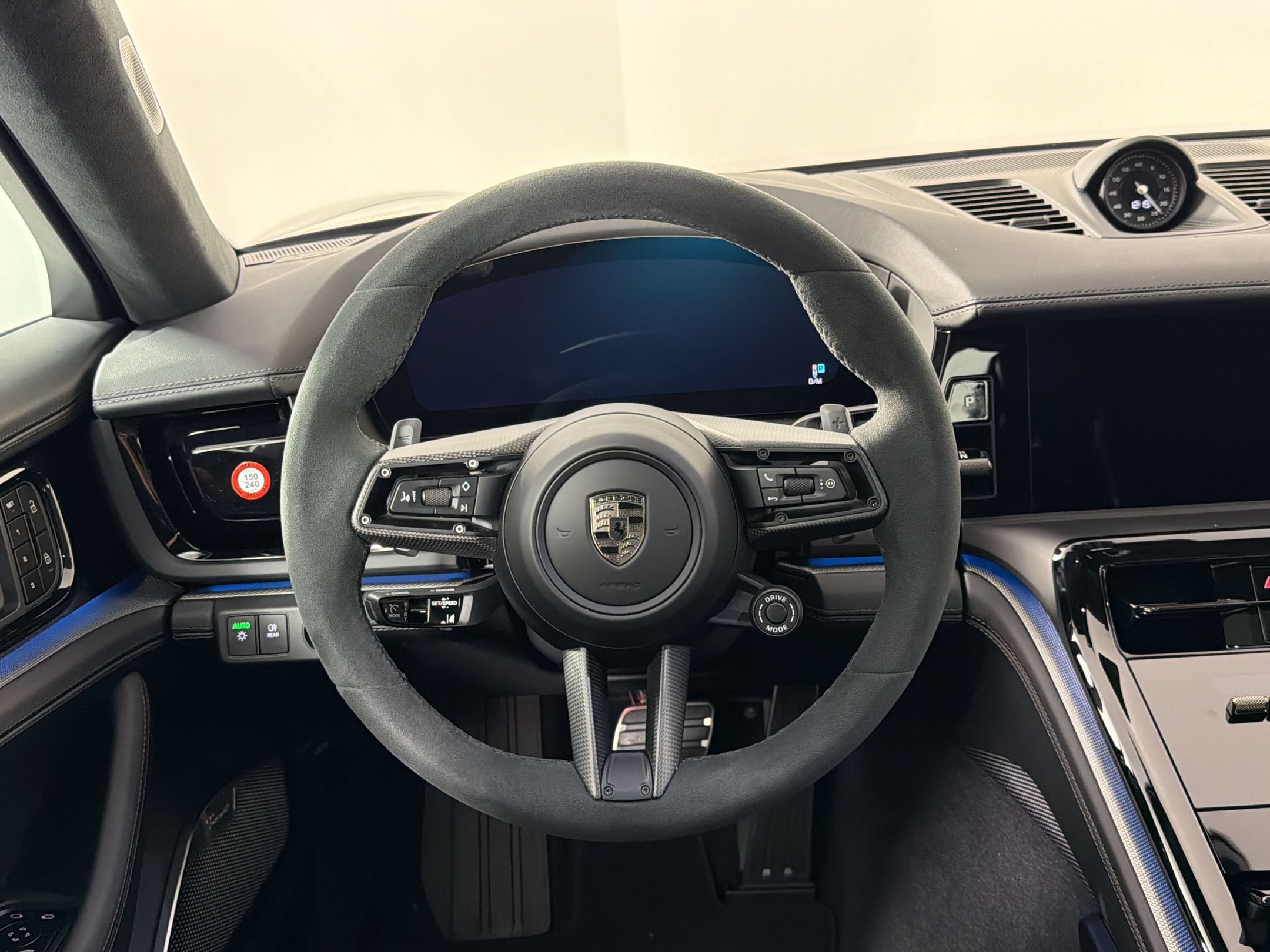New 2026 Porsche Panamera 4 E-Hybrid AWD/4WD image 22