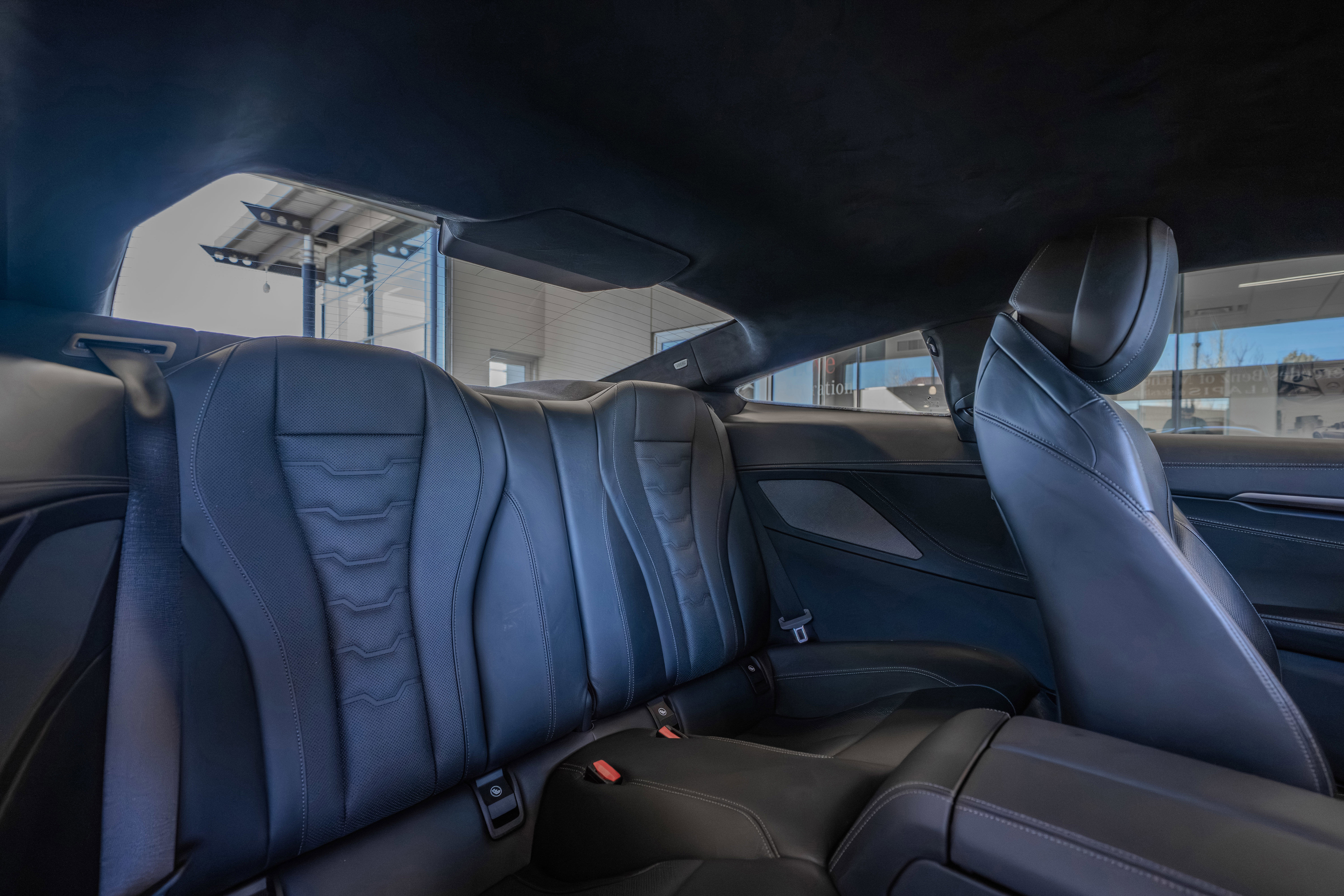 Used 2019 BMW M850i xDrive M850i xDrive w/ Comfort Seating Package image 26