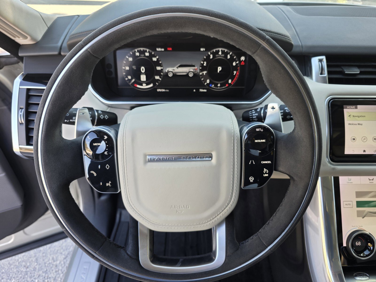 Used 2020 Land Rover Range Rover Sport HST AWD/4WD image 19