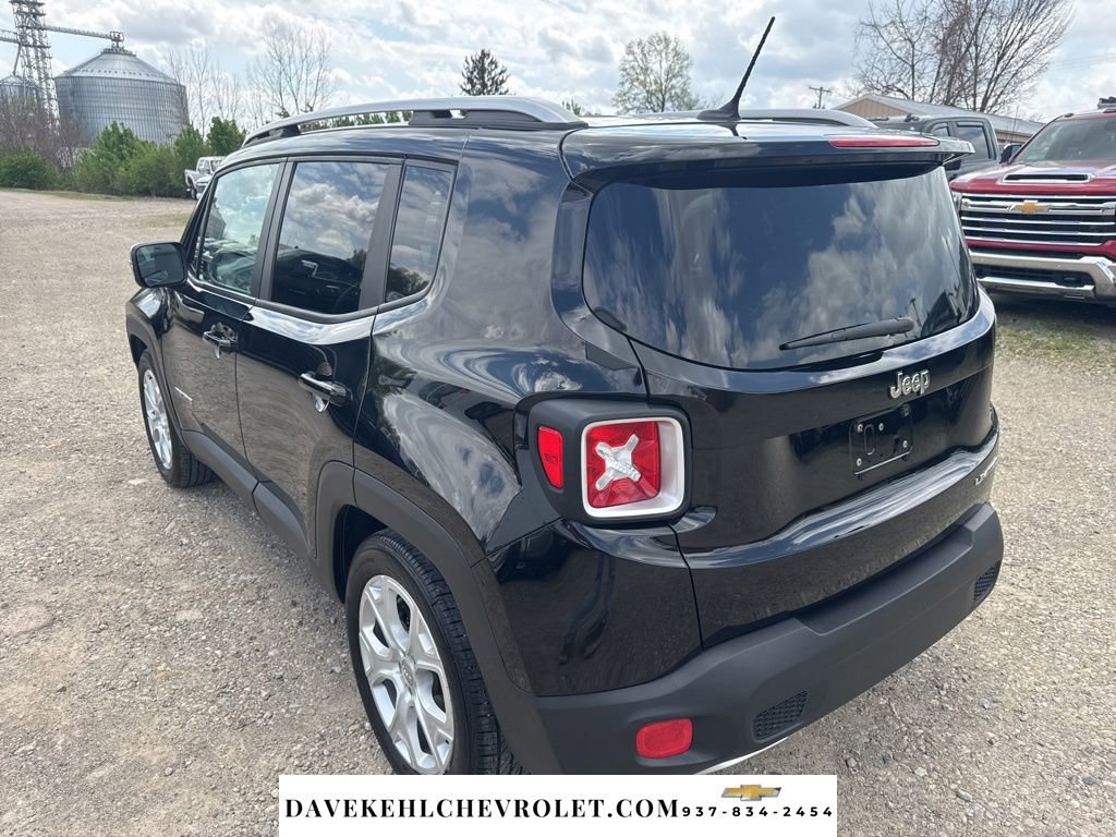 Used 2017 Jeep Renegade Limited image 3
